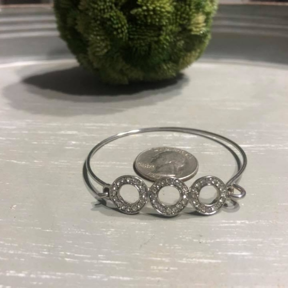 Circle Rhinestone Bangle - Picture 3 of 4